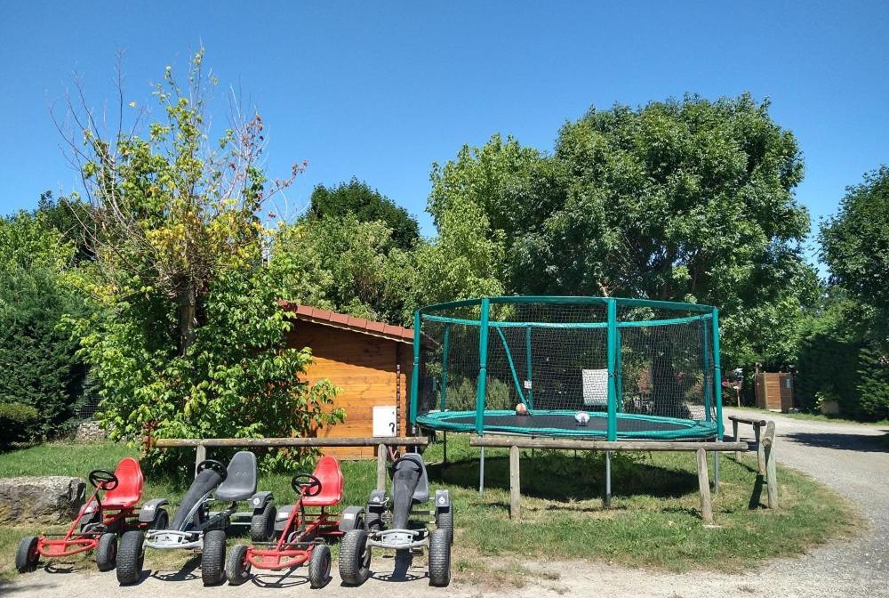 Domaine Des Epinettes 호텔 Saint-Romain-de-Jalionas 외부 사진
